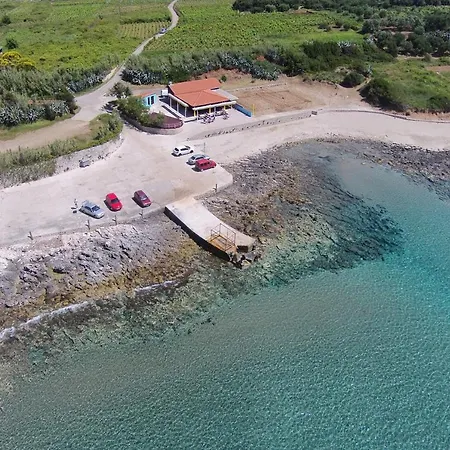 Double 4436a Lumbarda